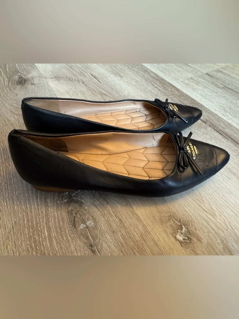 Coach Women's Black Leather Pointed Toe Ballet Flats Size7 - Picture 8 of 10